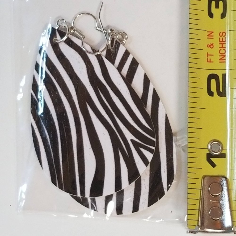 Earrings - French hook